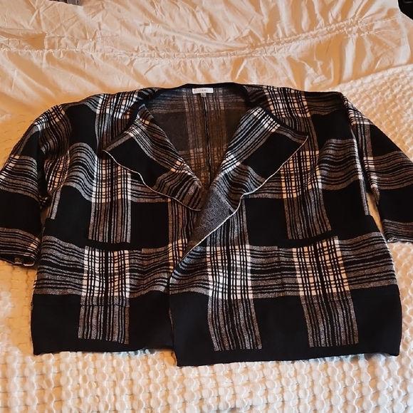 Sioni Sweaters - Sioni Monochrome Knit Cardigan